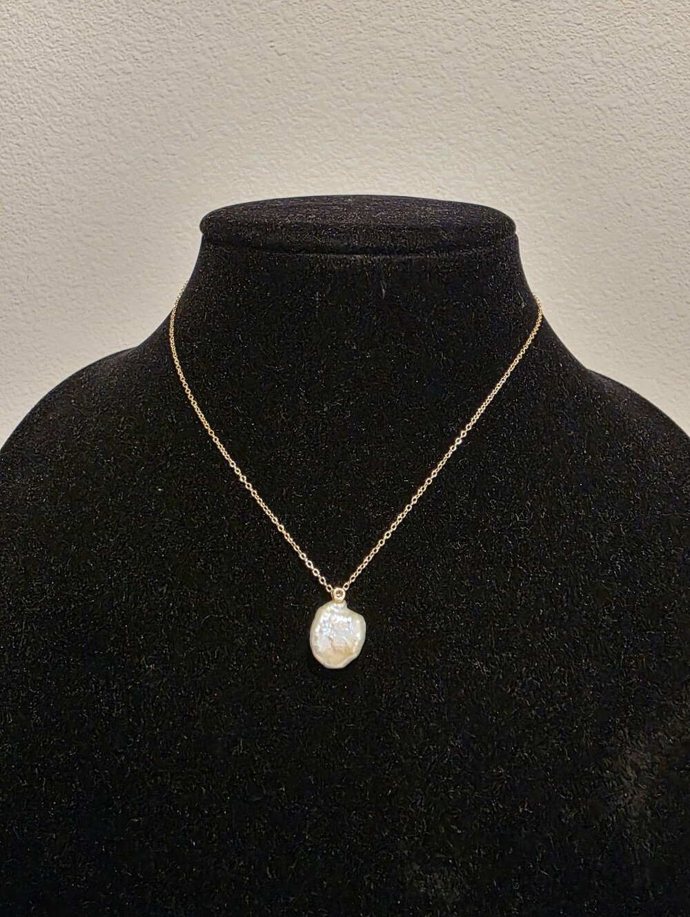 China At I, Keshi Flat Pearl  Necklace 10k Goldplated Sterling Silver 16"+1" New